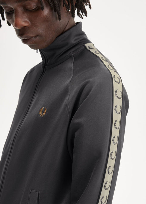 Fred Perry Felpa zip Felpa zip Uomo con fettuccia a contrasto Grigio beige P24-FRED PERRYJ5557-V62-M - Francavilla Moda